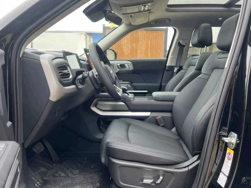 枣庄25年比亚迪方程豹4