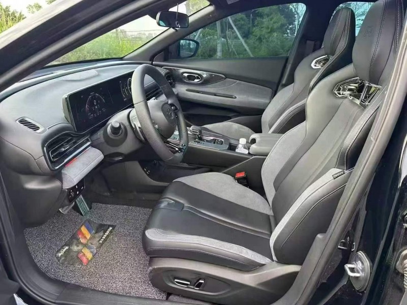 湛江24年传祺影豹5