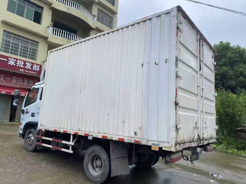 娄底21年东风凯普特8