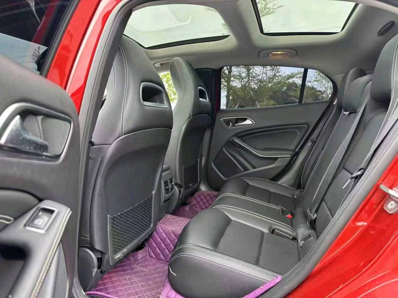 肇庆19年奔驰GLA5