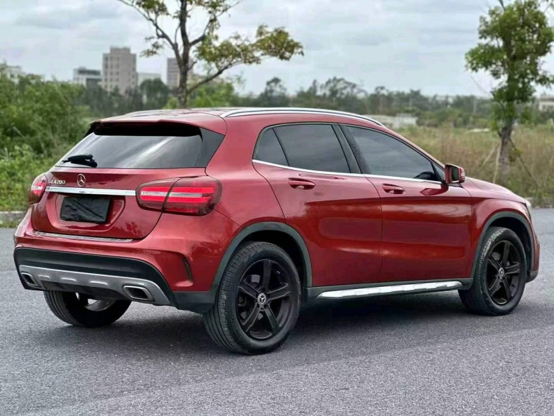 肇庆19年奔驰GLA6