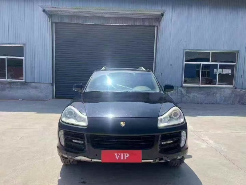 枣庄11年保时捷卡宴1