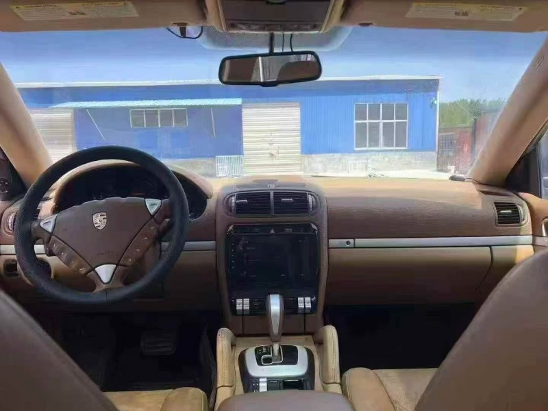 枣庄11年保时捷卡宴6