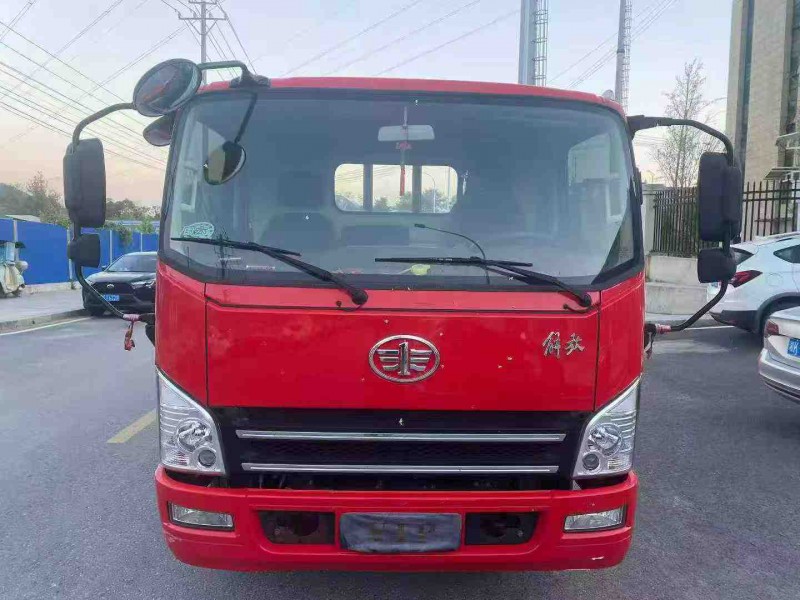 娄底24年解放解放卡车1