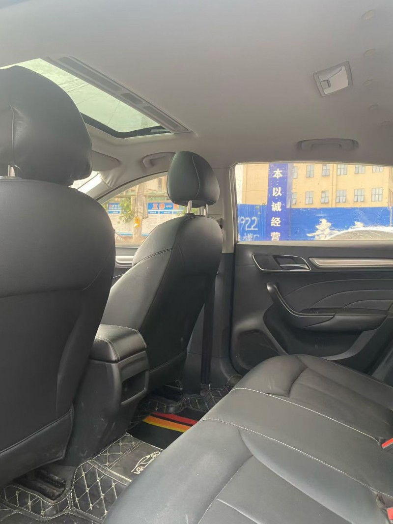 娄底17年荣威i64