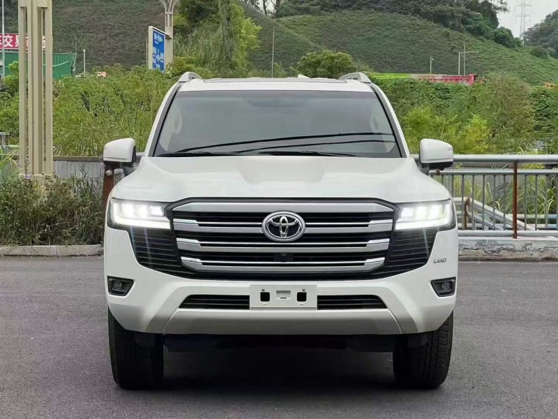 重庆24年丰田兰德酷路泽1