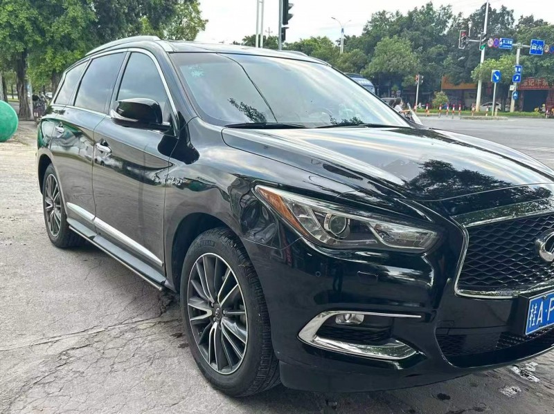 北海19年英菲尼迪QX602