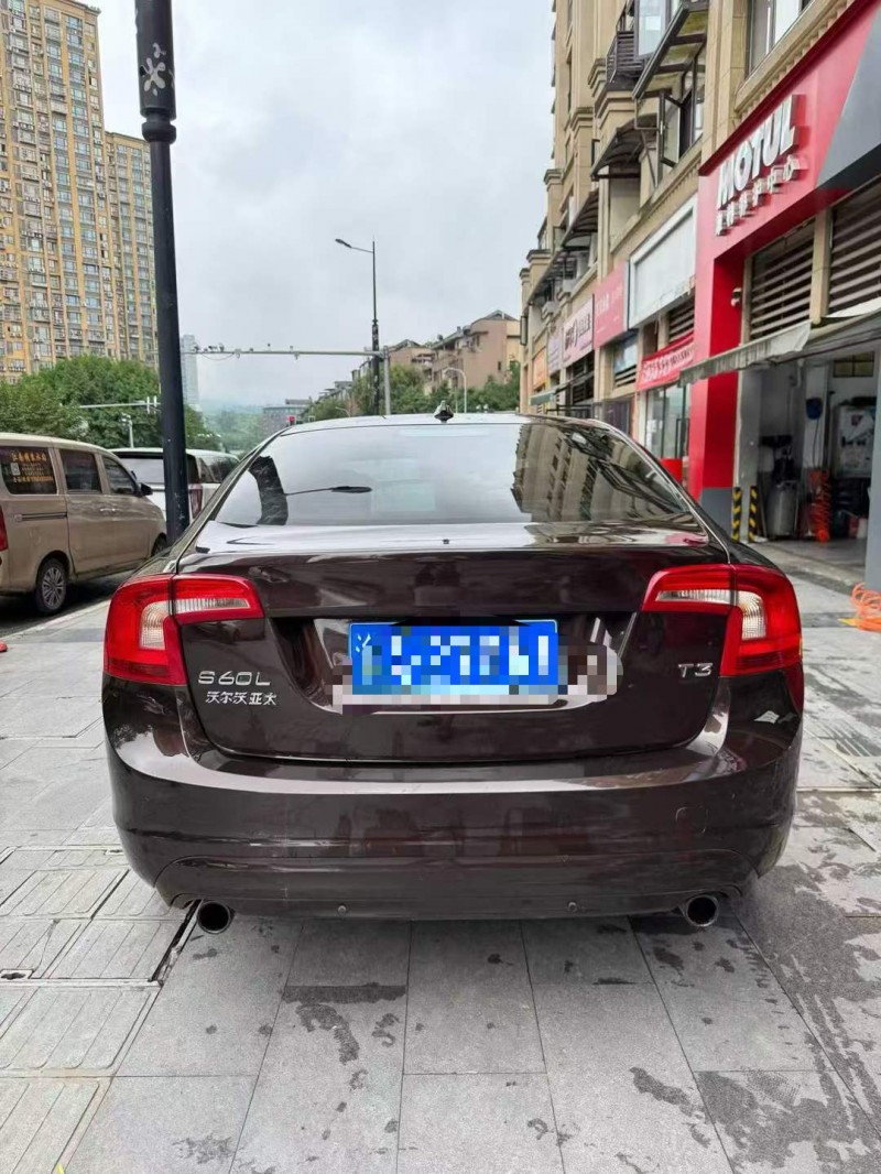 重庆19年沃尔沃S60L8