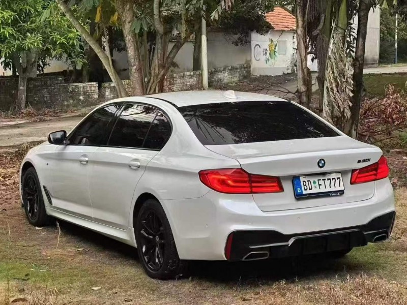 深圳19年宝马5系7