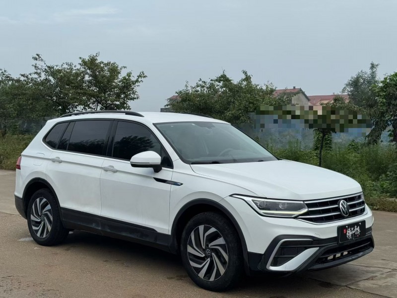 青岛22年大众途观3