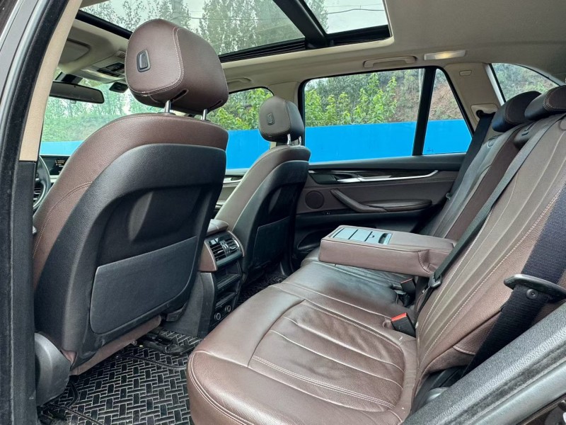 青岛15年宝马X54