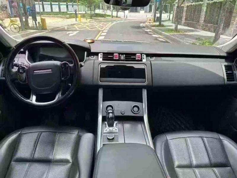 深圳21年路虎揽胜运动5