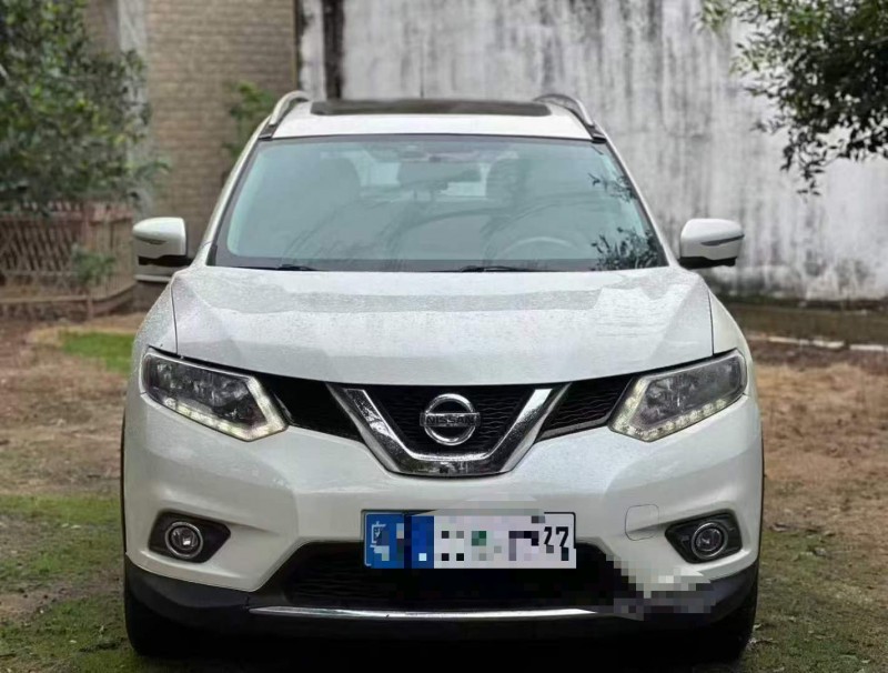 江门16年日产奇骏1