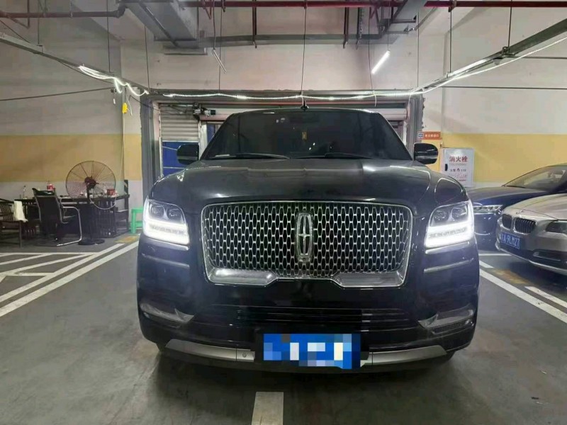 重庆19年林肯领航员1