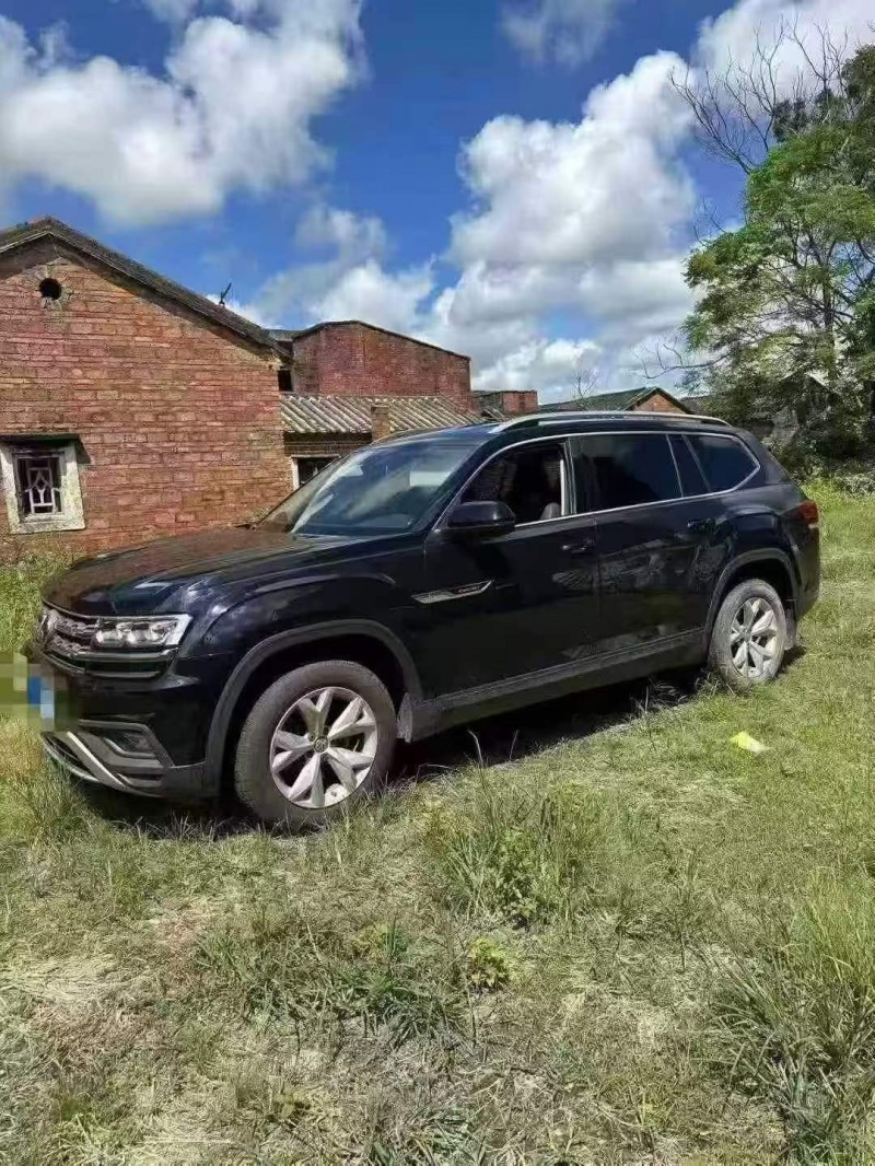 珠海18年大众途昂2