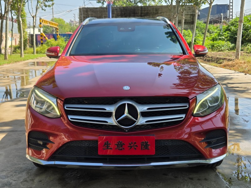 郑州17年奔驰GLC1