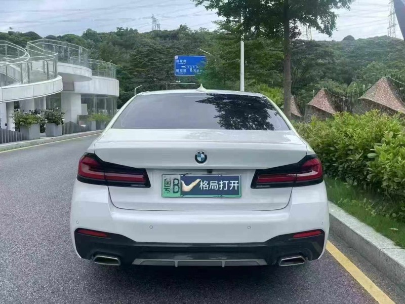 广州21年宝马5系9