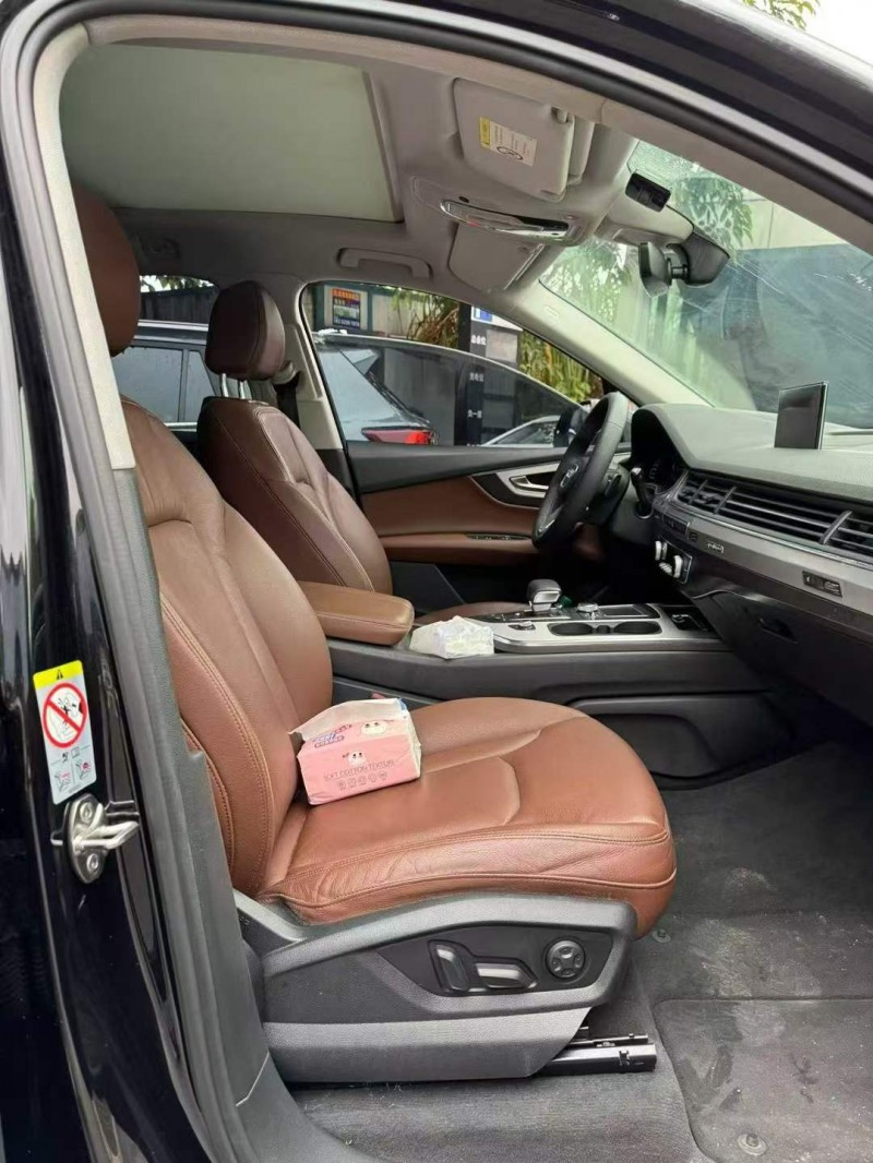 重庆18年奥迪Q74