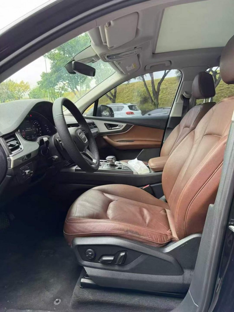 重庆18年奥迪Q76