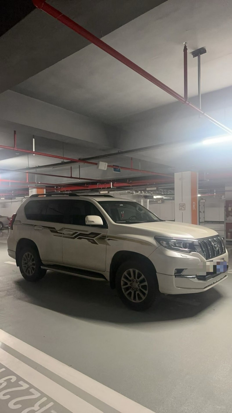 济南20年丰田普拉多2