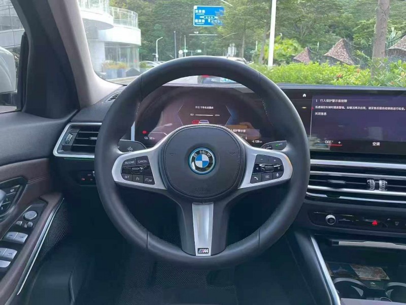 深圳23年宝马i37