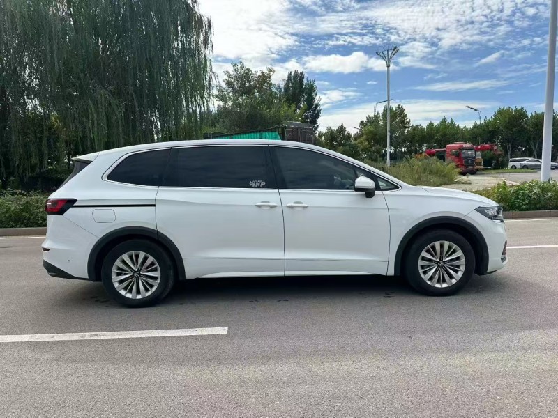 枣庄21年大众威然9