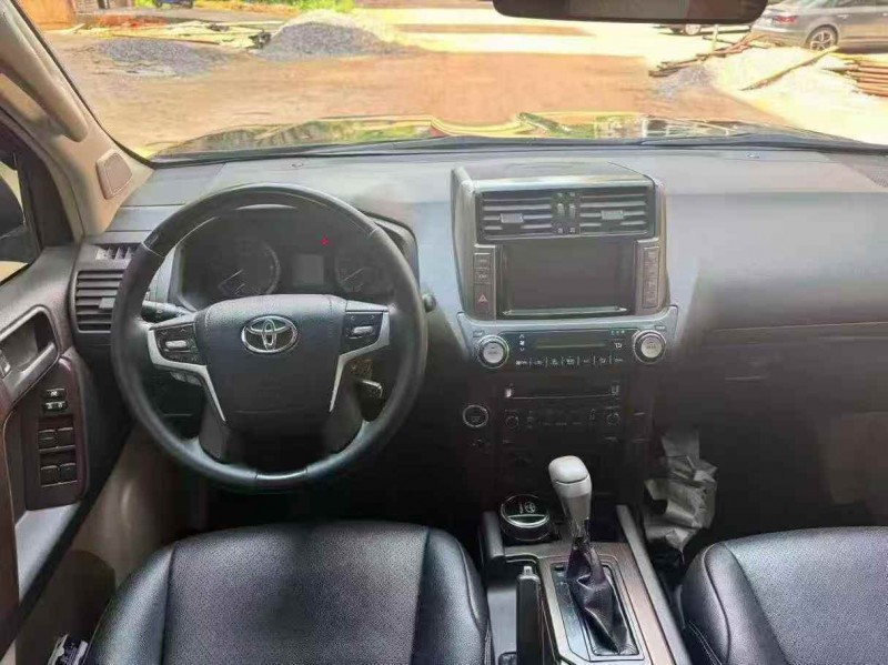 贵港12年丰田普拉多6
