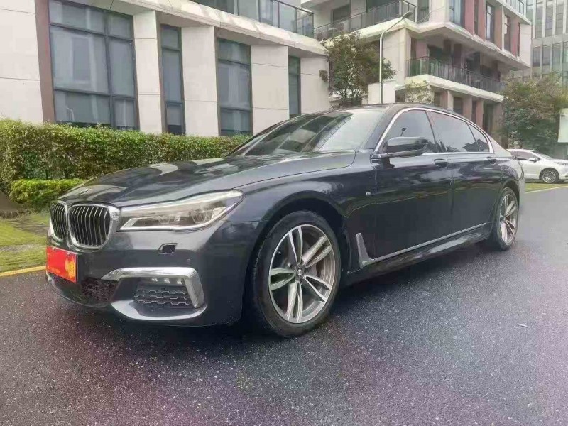 广州17年宝马7系2