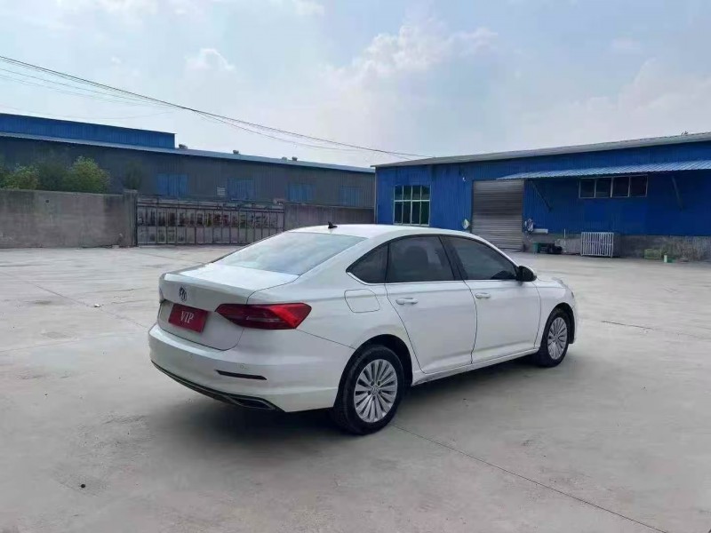 枣庄21年大众朗逸7