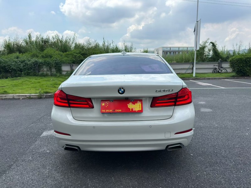 广州18年宝马5系9