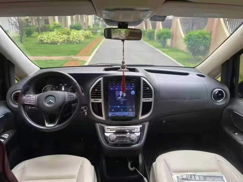 汕头21年奔驰威霆4