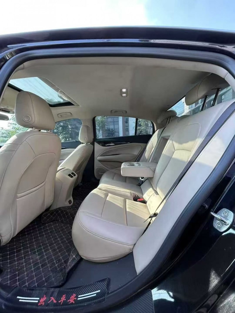 广州21年别克君威4