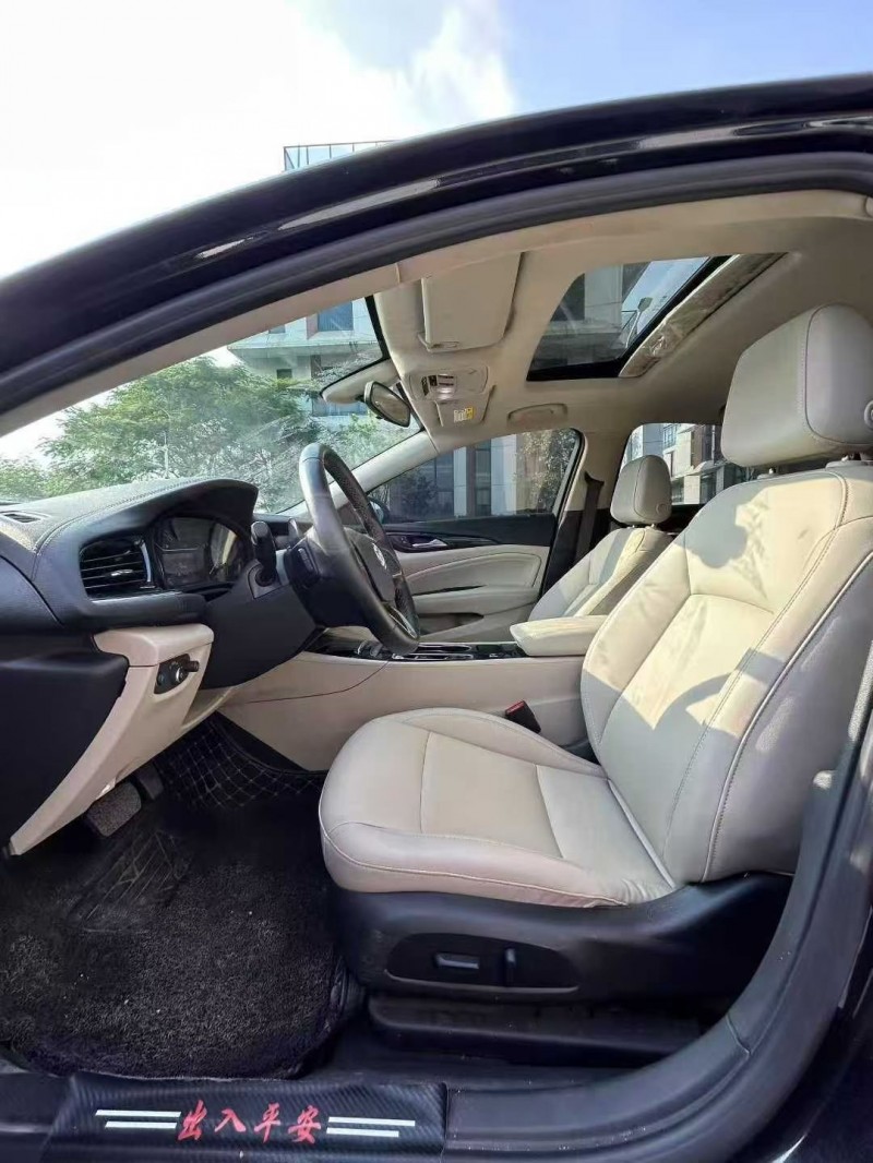 广州21年别克君威5