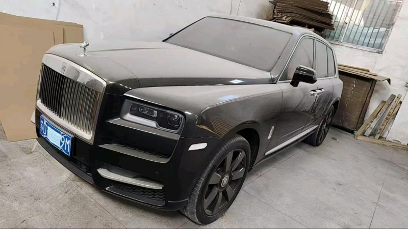 石家庄23年劳斯莱斯库里南1