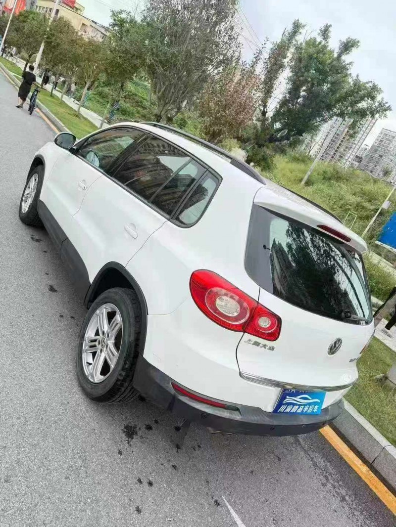 达州13年大众途观4