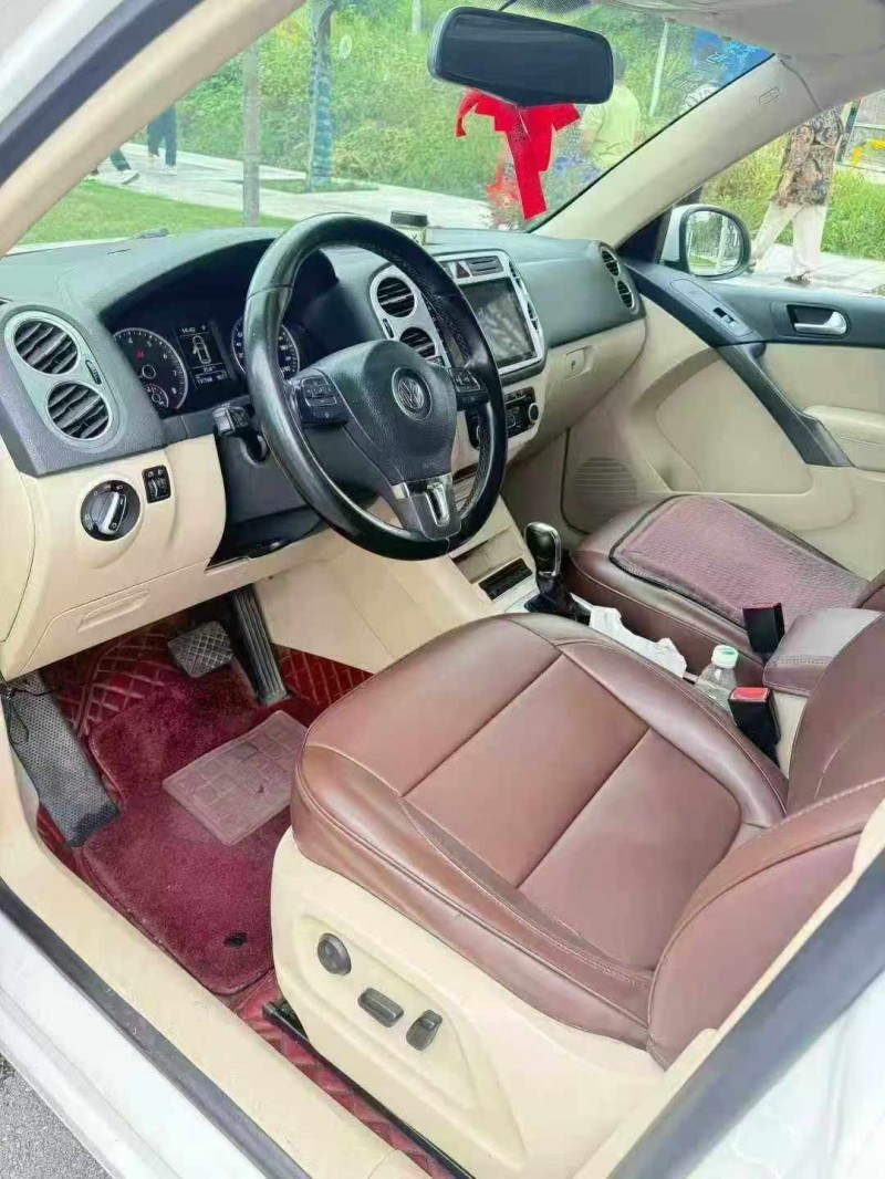 达州13年大众途观9