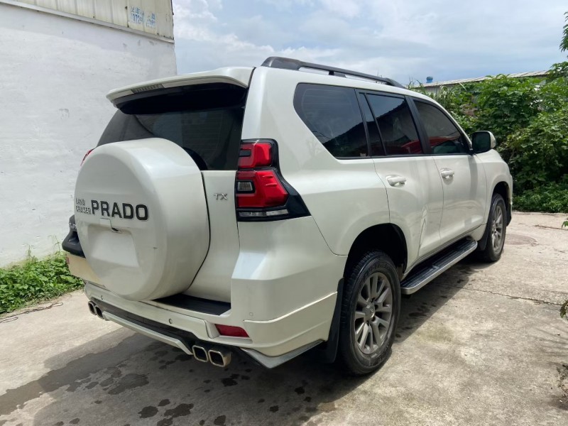 广州20年丰田普拉多8