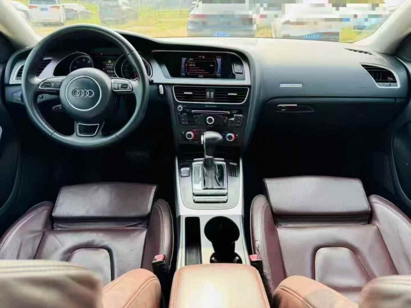 东营15年奥迪A55