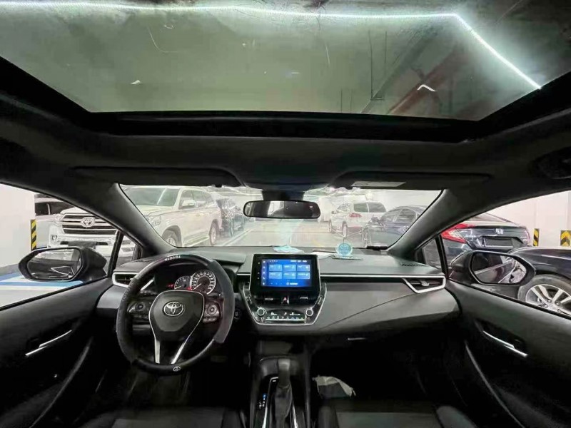 深圳22年丰田雷凌5