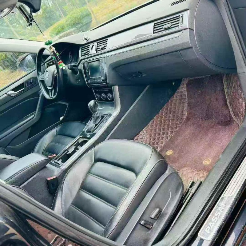 青岛17年大众帕萨特5