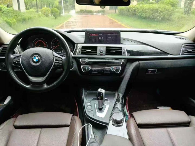 开封19年宝马3系5