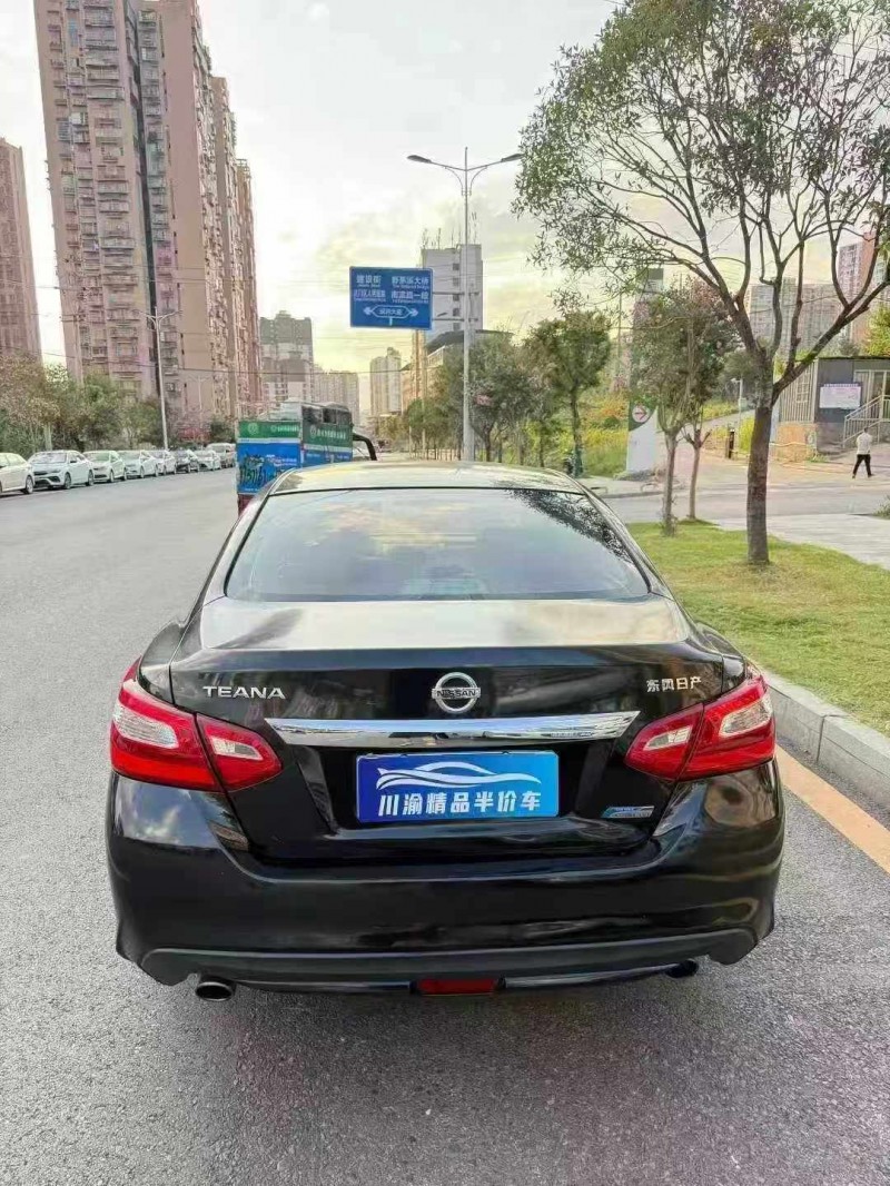 达州17年日产天籁6