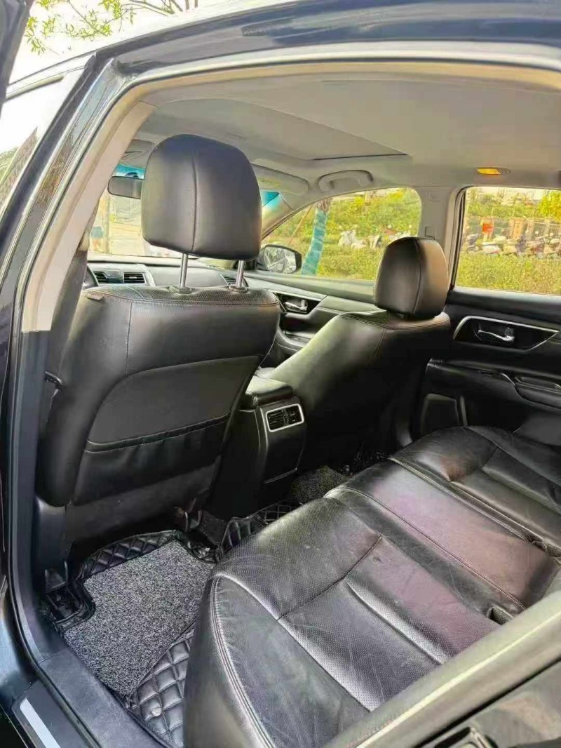 达州17年日产天籁7