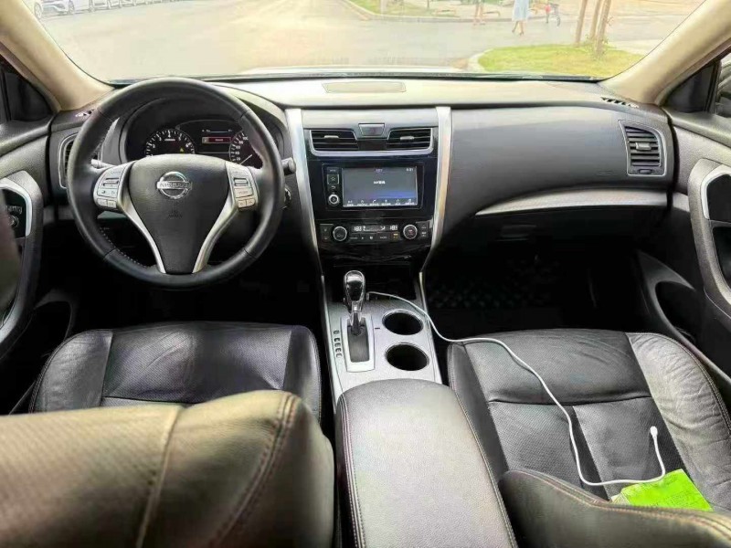 达州17年日产天籁8