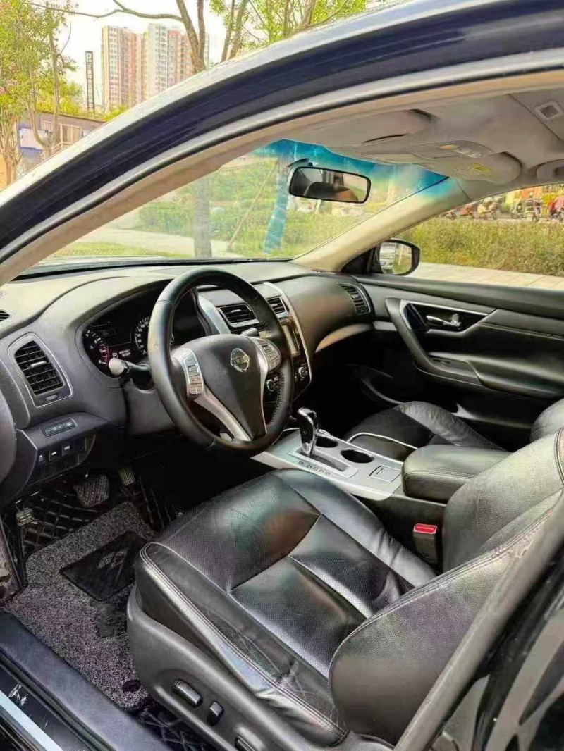 达州17年日产天籁9