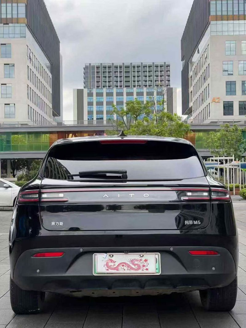 佛山22年华为智选问界9