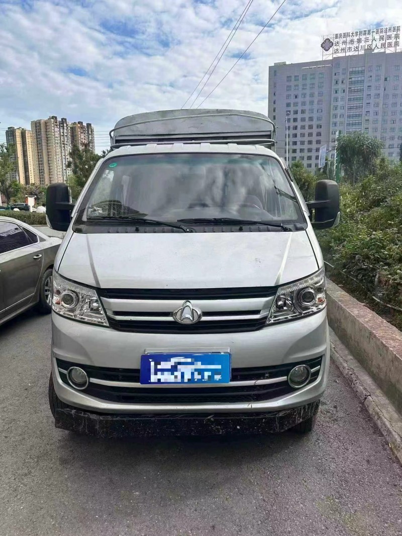 达州22年长安汽车跨越王1