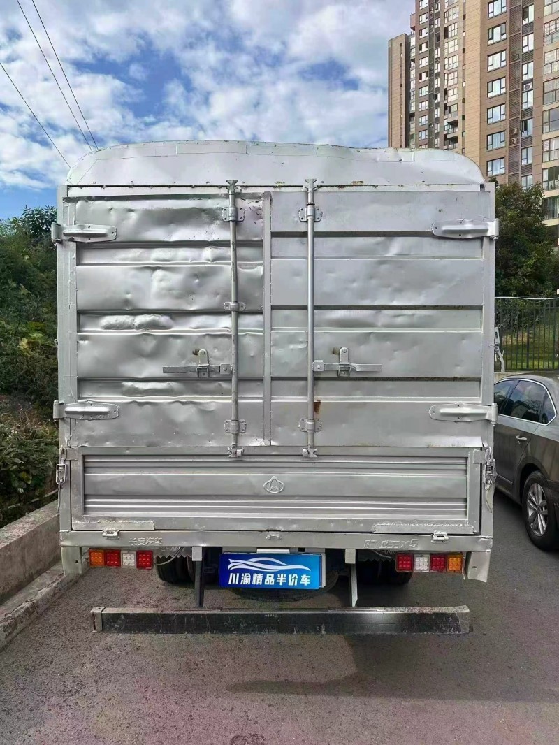 达州22年长安汽车跨越王6