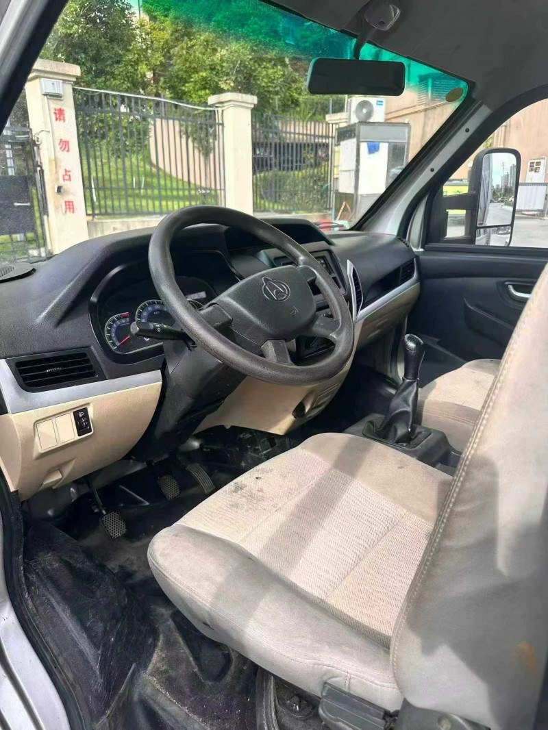 达州22年长安汽车跨越王9