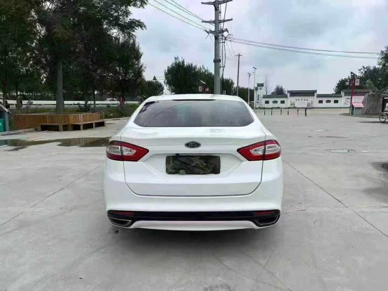 徐州15年福特蒙迪欧9